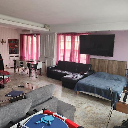 Big Apart 140M2 5Min Walk To Beach Sea &Promenade 3 Double Rooms,Big Living Room 42M2, 3 Showers,9 Beds, Free Parking 尼斯 外观 照片